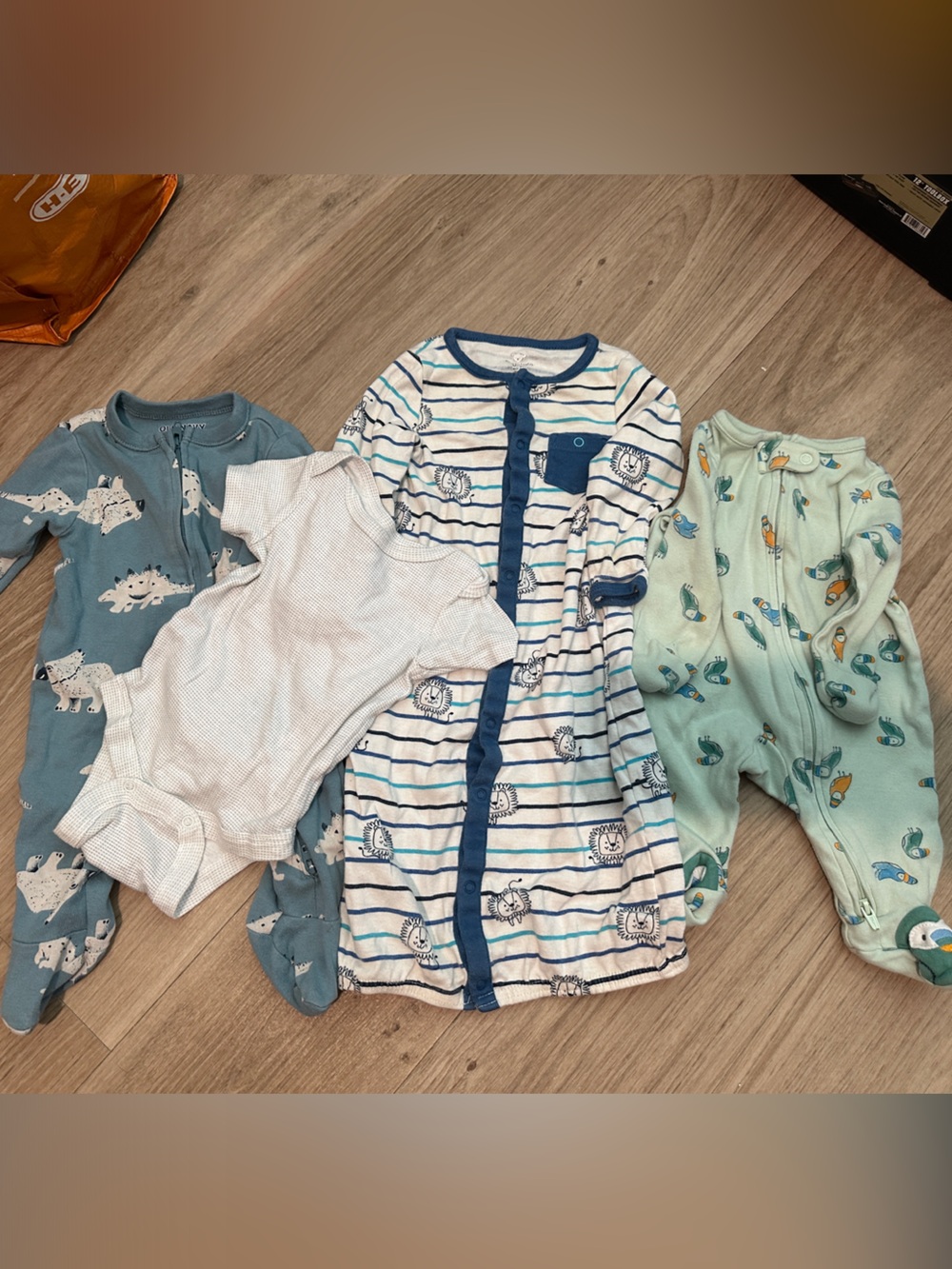 NB-0-3 month bundle.